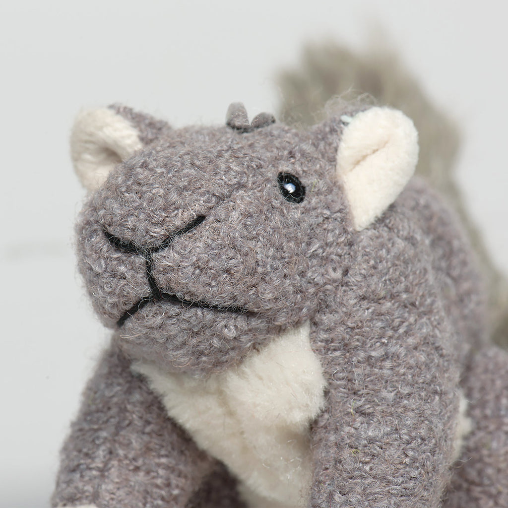 Feller Squirrel Plush Dog Toy